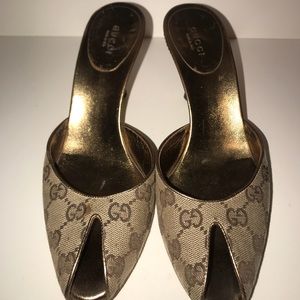 GUCCI peep top mule heel